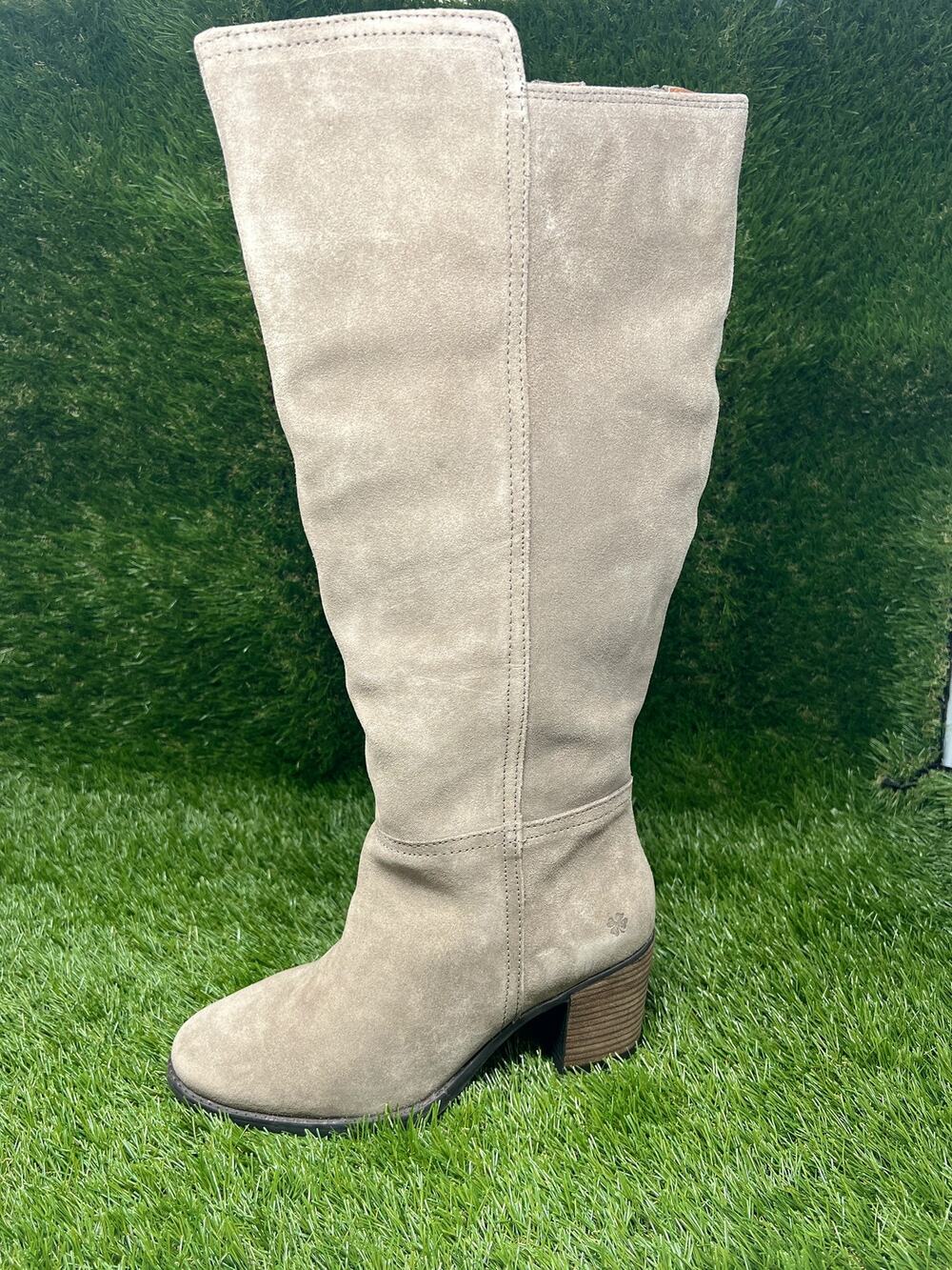 Lucky Brand Women's 7M Bonnay Extra Wide-Calf Mink Suede Knee Boots